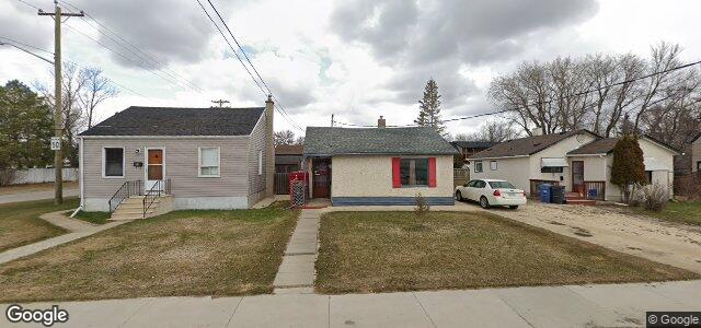Larawan ng 99 Berrydale Avenue sa Winnipeg, Manitoba