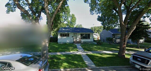 Larawan ng 99 Lennox Avenue sa Winnipeg, Manitoba