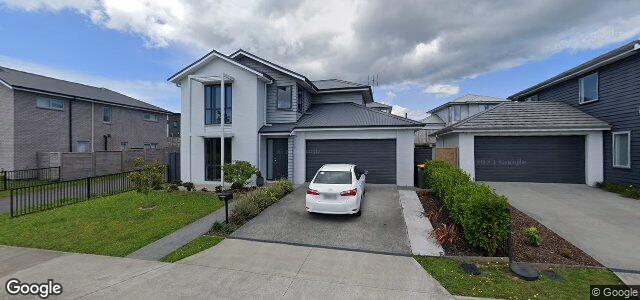 Larawan ng 11 O'Meara Street sa Winnipeg, Manitoba