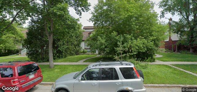 Larawan ng 111 Machray Avenue sa Winnipeg, Manitoba