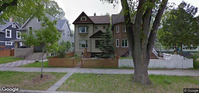 Larawan ng 114 Cathedral Avenue sa Winnipeg, Manitoba