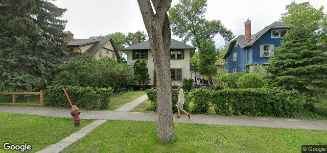 Larawan ng 114 Machray Avenue sa Winnipeg, Manitoba