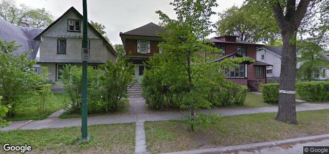 Larawan ng 122 Cathedral Avenue sa Winnipeg, Manitoba