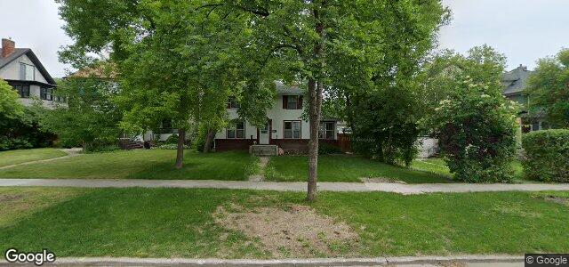 Larawan ng 123 Machray Avenue sa Winnipeg, Manitoba