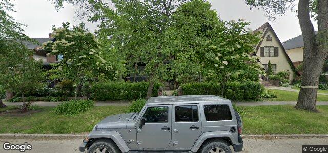 Larawan ng 135 Machray Avenue sa Winnipeg, Manitoba