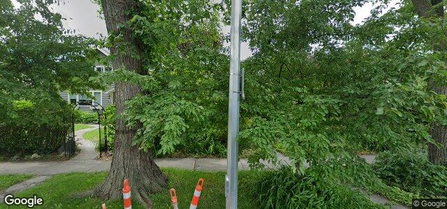 Photo of 142 Machray Avenue in Winnipeg, Manitoba