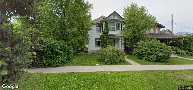 Larawan ng 152 Machray Avenue sa Winnipeg, Manitoba