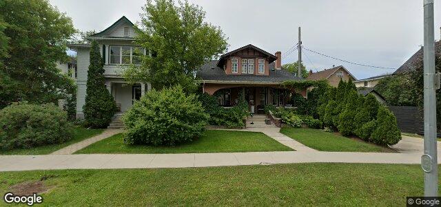 Larawan ng 154 Machray Avenue sa Winnipeg, Manitoba