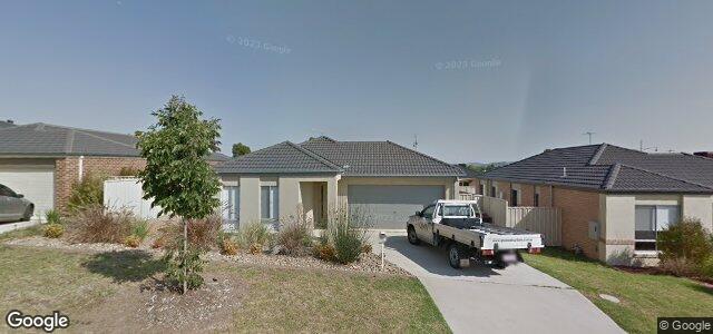 Larawan ng 16 O'Meara Street sa Winnipeg, Manitoba