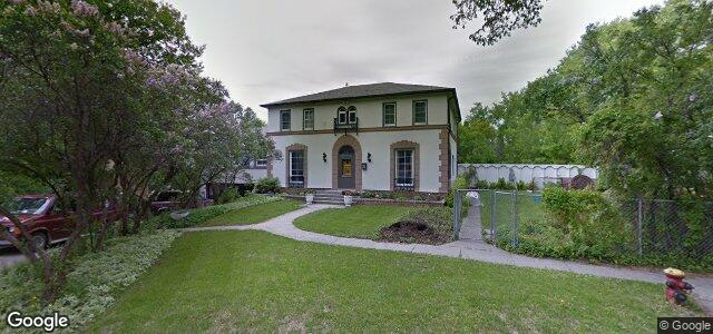 Larawan ng 18 Cathedral Avenue sa Winnipeg, Manitoba