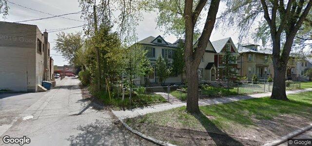 Larawan ng 214 Lansdowne Avenue sa Winnipeg, Manitoba