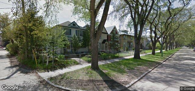 Larawan ng 218 Lansdowne Avenue sa Winnipeg, Manitoba