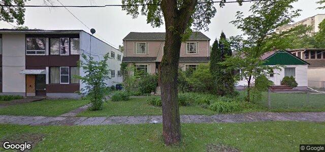 Larawan ng 220 Machray Avenue sa Winnipeg, Manitoba