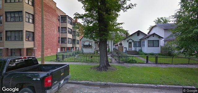 Larawan ng 225 Machray Avenue sa Winnipeg, Manitoba