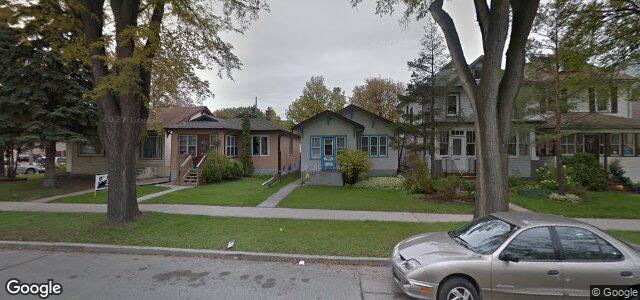 Larawan ng 236 Inkster Boulevard sa Winnipeg, Manitoba