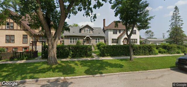 Larawan ng 239 Cathedral Avenue sa Winnipeg, Manitoba