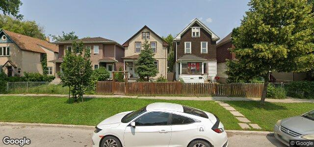 Larawan ng 271 Cathedral Avenue sa Winnipeg, Manitoba