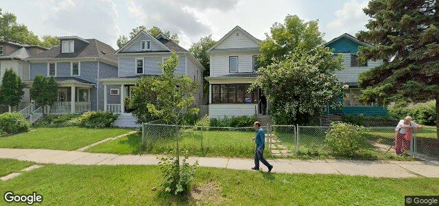 Larawan ng 272 Cathedral Avenue sa Winnipeg, Manitoba