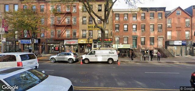 Larawan ng 302 Atlantic Avenue sa Winnipeg, Manitoba