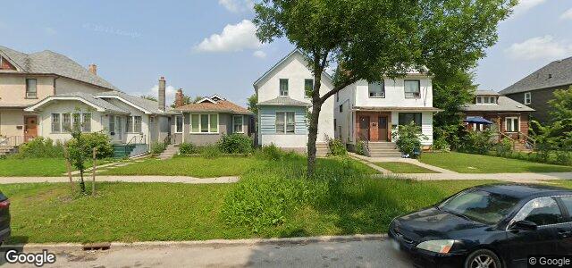 Larawan ng 323 Cathedral Avenue sa Winnipeg, Manitoba