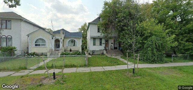 Larawan ng 326 Bannerman Avenue sa Winnipeg, Manitoba