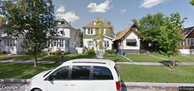 Larawan ng 327 Machray Avenue sa Winnipeg, Manitoba