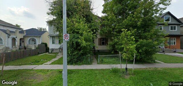 Larawan ng 328 Bannerman Avenue sa Winnipeg, Manitoba