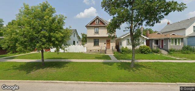 Photo of 329 Cathedral Avenue in Winnipeg, Manitoba