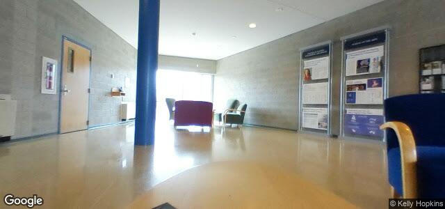 Larawan ng 330 College Avenue sa Winnipeg, Manitoba