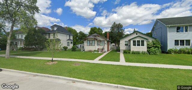 Larawan ng 331 Church Avenue sa Winnipeg, Manitoba