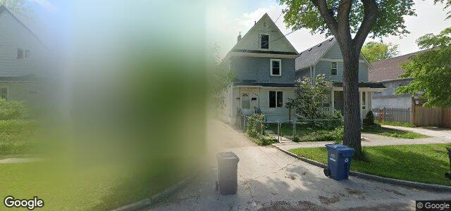 Larawan ng 336 St John'S Avenue sa Winnipeg, Manitoba