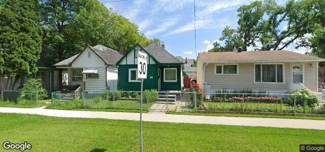 Larawan ng 341 Powers Street sa Winnipeg, Manitoba