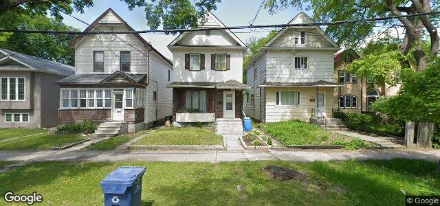 Larawan ng 345 St John'S Avenue sa Winnipeg, Manitoba