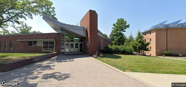 Larawan ng 350 College Avenue sa Winnipeg, Manitoba