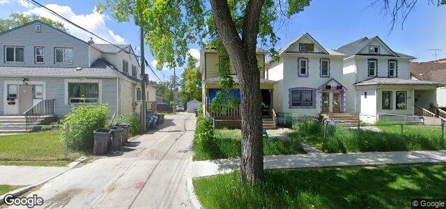 Larawan ng 352 Aikins Street sa Winnipeg, Manitoba