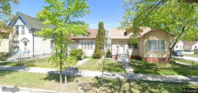 Larawan ng 353 Redwood Avenue sa Winnipeg, Manitoba