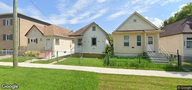 Larawan ng 355 Powers Street sa Winnipeg, Manitoba