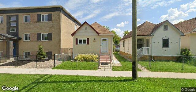 Larawan ng 357 Powers Street sa Winnipeg, Manitoba