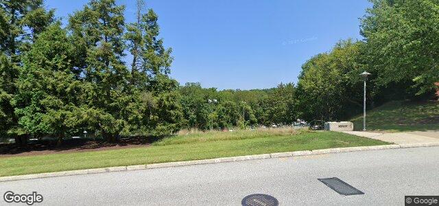 Larawan ng 359 College Avenue sa Winnipeg, Manitoba