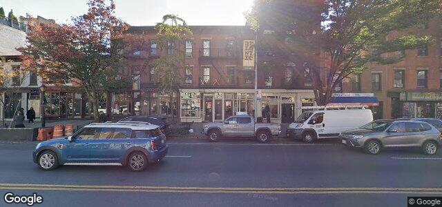 Larawan ng 360 Atlantic Avenue sa Winnipeg, Manitoba