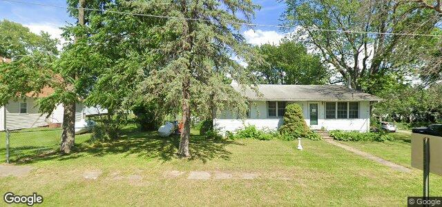 Larawan ng 362 College Avenue sa Winnipeg, Manitoba