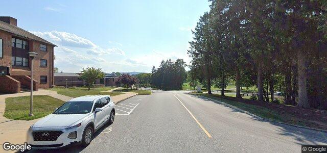 Larawan ng 369 College Avenue sa Winnipeg, Manitoba