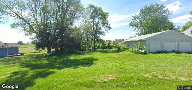 Larawan ng 377 College Avenue sa Winnipeg, Manitoba