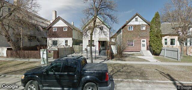 Larawan ng 388 Aikins Street sa Winnipeg, Manitoba