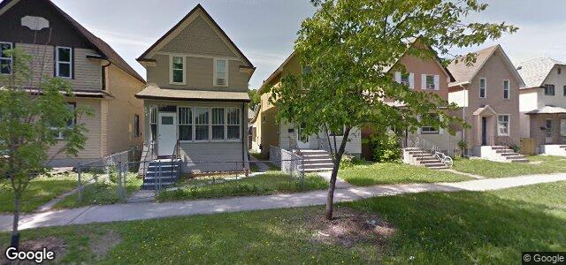 Larawan ng 390 Bannerman Avenue sa Winnipeg, Manitoba