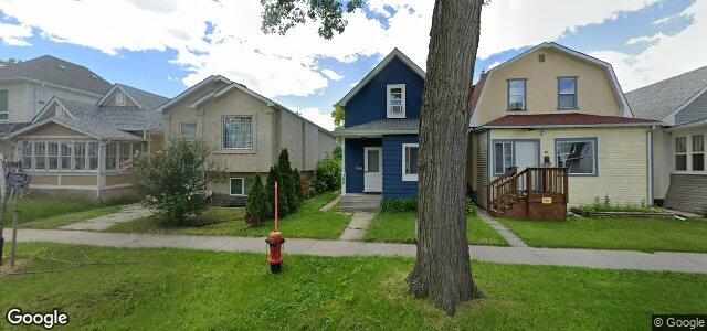 Larawan ng 390 Cathedral Avenue sa Winnipeg, Manitoba