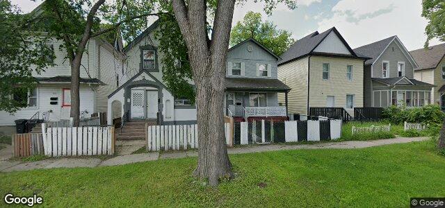 Larawan ng 392 St John'S Avenue sa Winnipeg, Manitoba