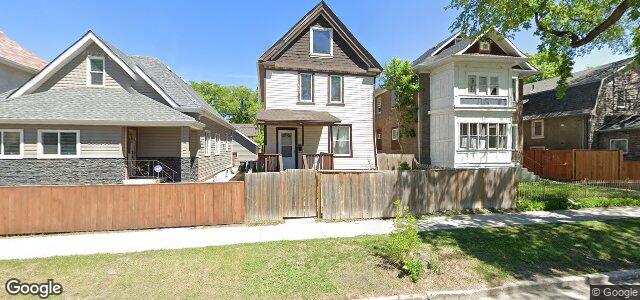 Larawan ng 393 Redwood Avenue sa Winnipeg, Manitoba