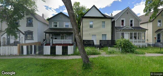Larawan ng 394 St John'S Avenue sa Winnipeg, Manitoba