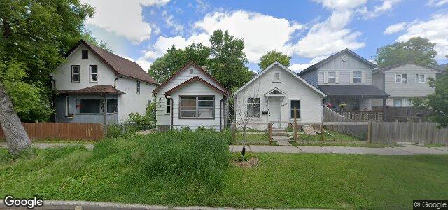 Larawan ng 395 St John'S Avenue sa Winnipeg, Manitoba